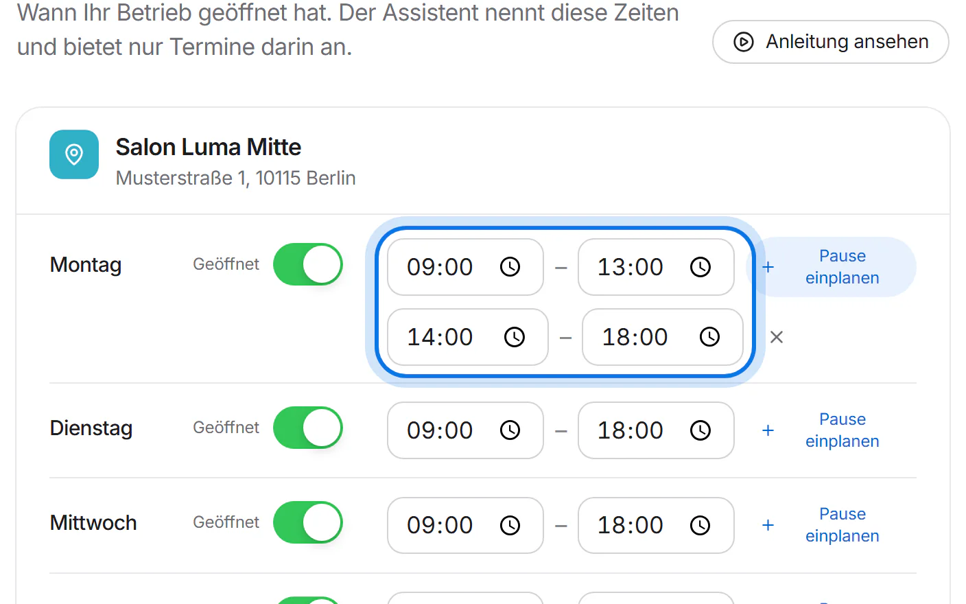 Montag mit zwei markierten Zeitfenstern: 09:00 bis 13:00 und 14:00 bis 18:00.