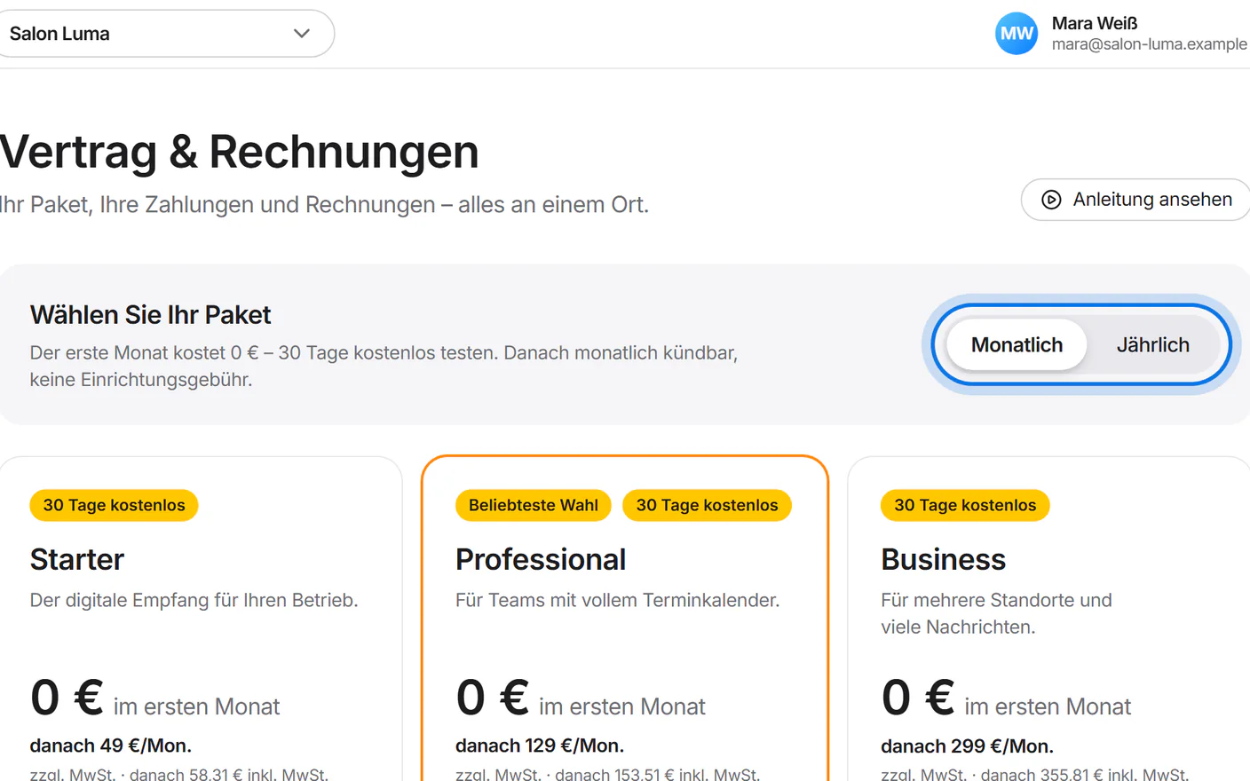 Der Umschalter „Monatlich“ oder „Jährlich“ neben „Wählen Sie Ihr Paket“, markiert.